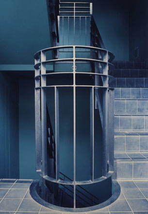 Descriptive Image Name